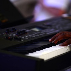 Keyboard/Piano